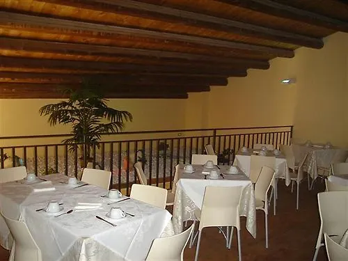 Hotel Centrale Syracuse 4*,  Italia