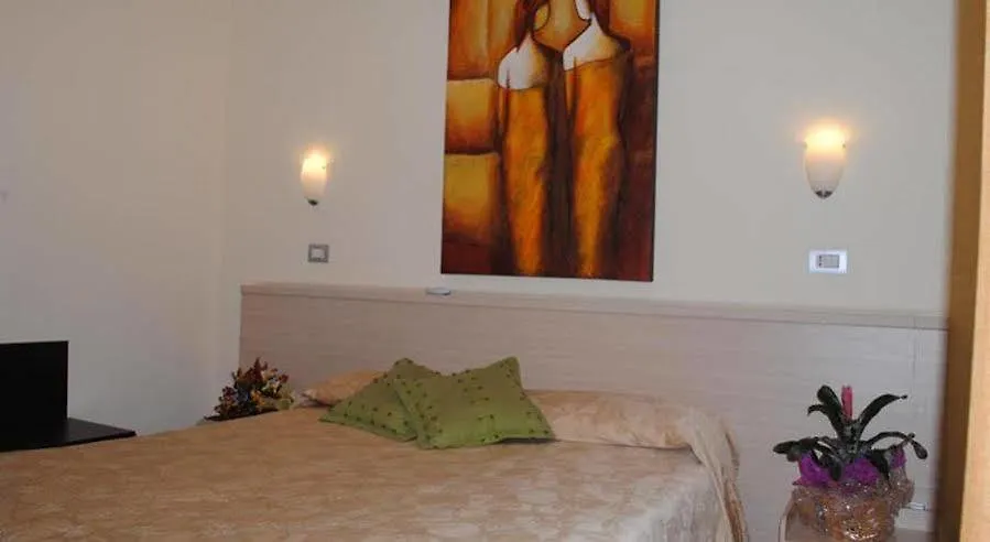 Hotel Centrale Syracuse 4*,